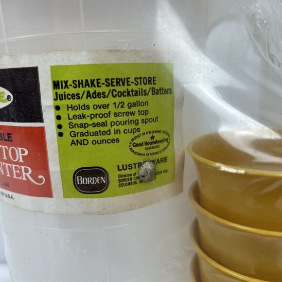 Vintage Lustro-Ware 70 oz Drink Juice Pitcher Lid 2 Qts 4 Tumblers Sealed NOS - Picture 3 of 8